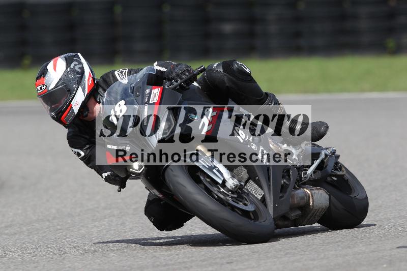 Archiv-2022/63 10.09.2022 Speer Racing ADR/RSE/18